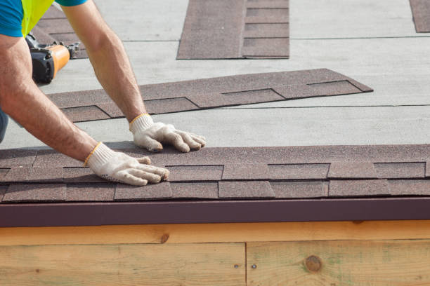 Best Roof Insulation Installation  in Gifford, FL